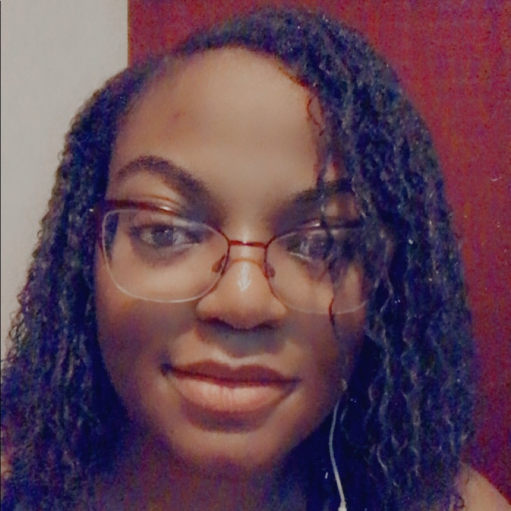 Meet your Posher, Kyla